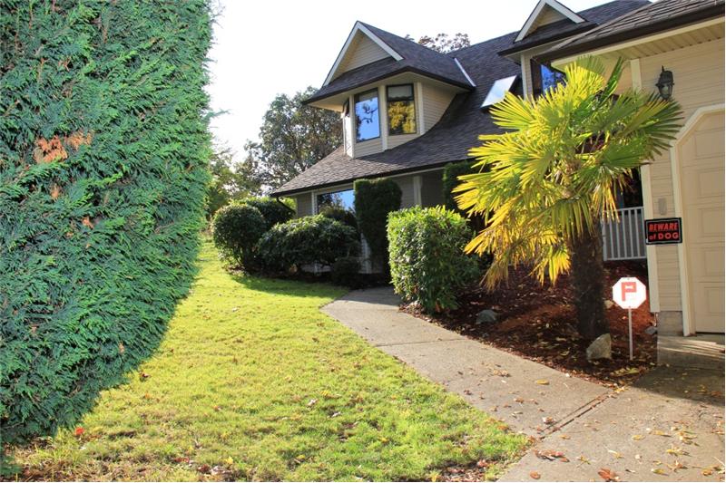 3990 Cedar Hill Rd. Saanich BC, Very Private