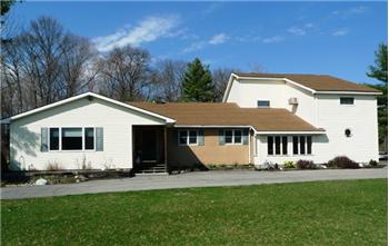  12 Barrytown Road, Red Hook, NY