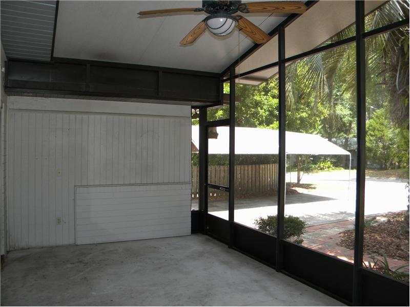 Screened Patio