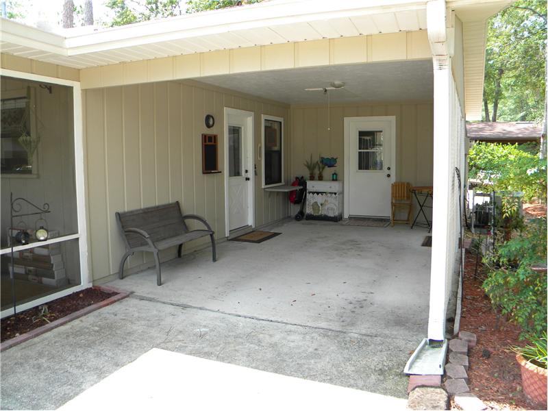 Spacious Carport