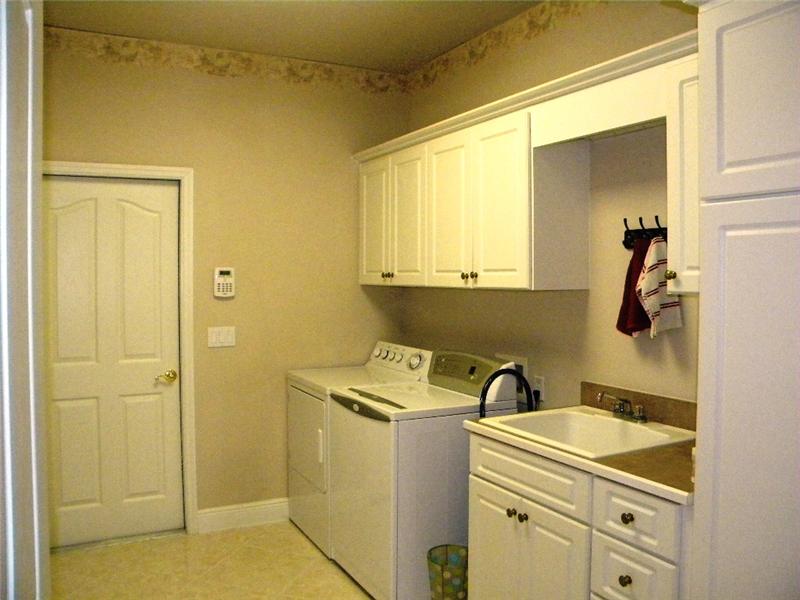 Large Laundry Room