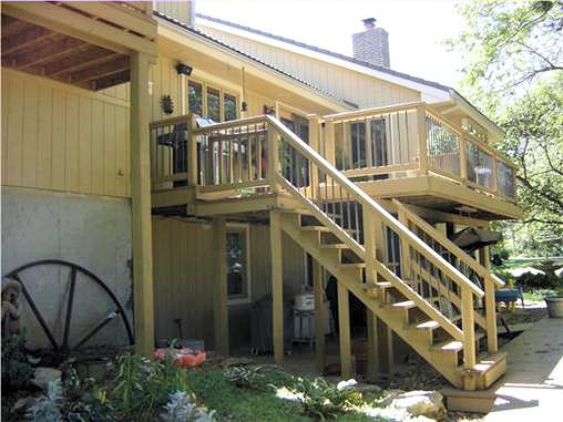 Rear View & Deck
