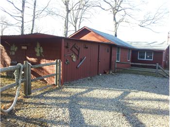 Front - Gravel driveway