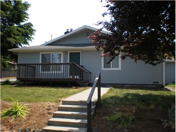  503 A & B Wyondotte, Shelton, WA