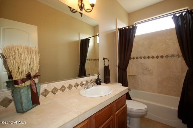 Desert Hills 3 Bedroom Horse Property