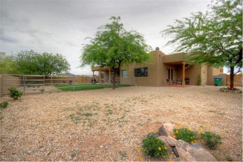 Desert Hills 3 Bedroom Horse Property