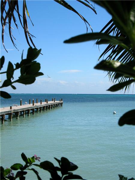 1800 feet from the Beach