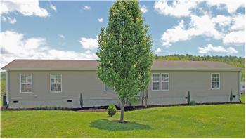  202 Lamonda Drive, Hendersonville, NC