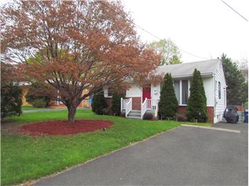  357 Cadwalader, Elkins Park, PA