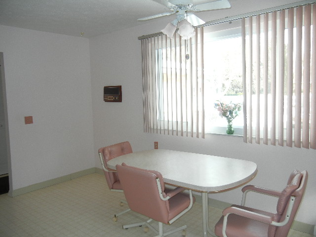 Bright and large eat in kitchen