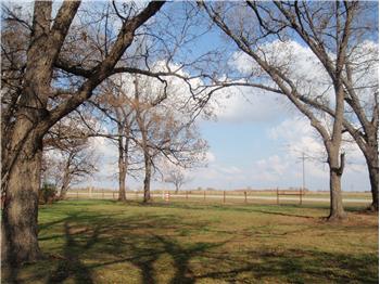  2909 S Cemetery Road, Yukon, OK