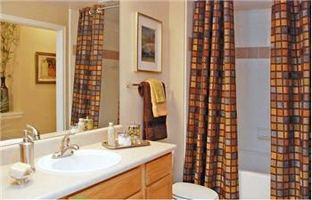  2450 Oak Hill Circle, Fort Worth, TX