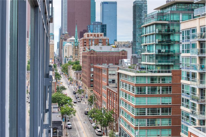 King St