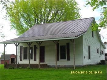  16104 E 500 N, Hope, IN
