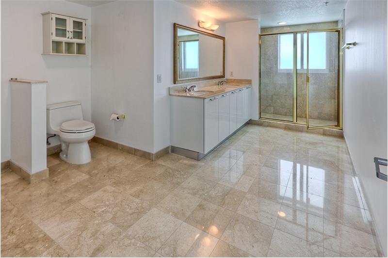 Dual sinks in Master Bath