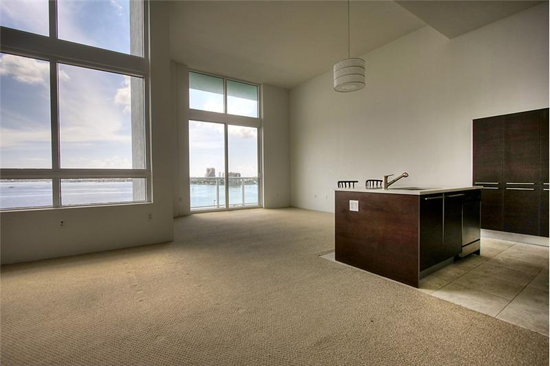Loft 03 Line