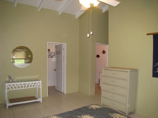Guest Cottage Bedroom 1 Cathedral Ceilings