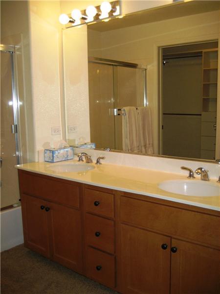Master Bathroom - Dual Sinks