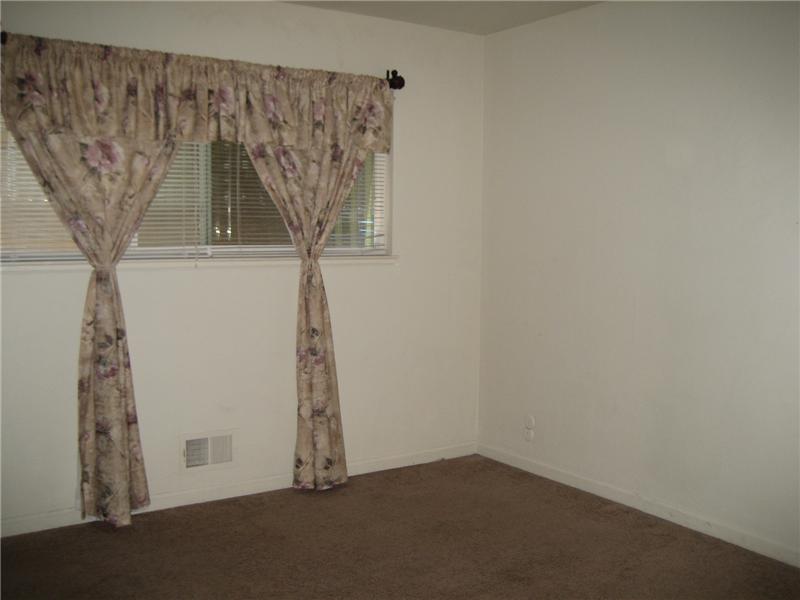 1295 Master Bedroom