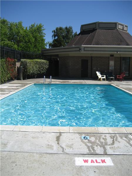 2 Pools