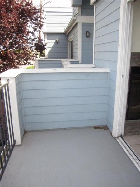 Front deck