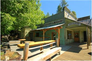  222 Riverside Ave, Winthrop, WA