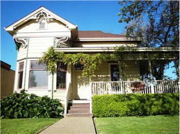465  Healdsburg Avenue, Healdsburg, CA