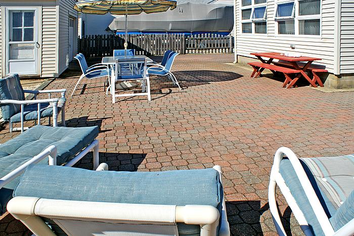 Enjoy those summer afternoon barbeques on your paver patio!