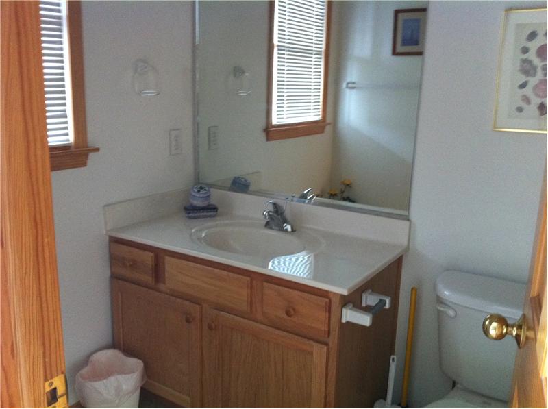 Master Bath #2 on Mid-Level