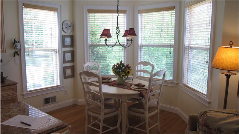 Eat in kitchen area