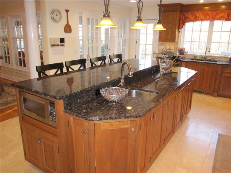Oversized center island with breakfast bar