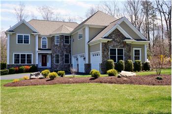  15 Logging Trail Lane, Brookfield, CT