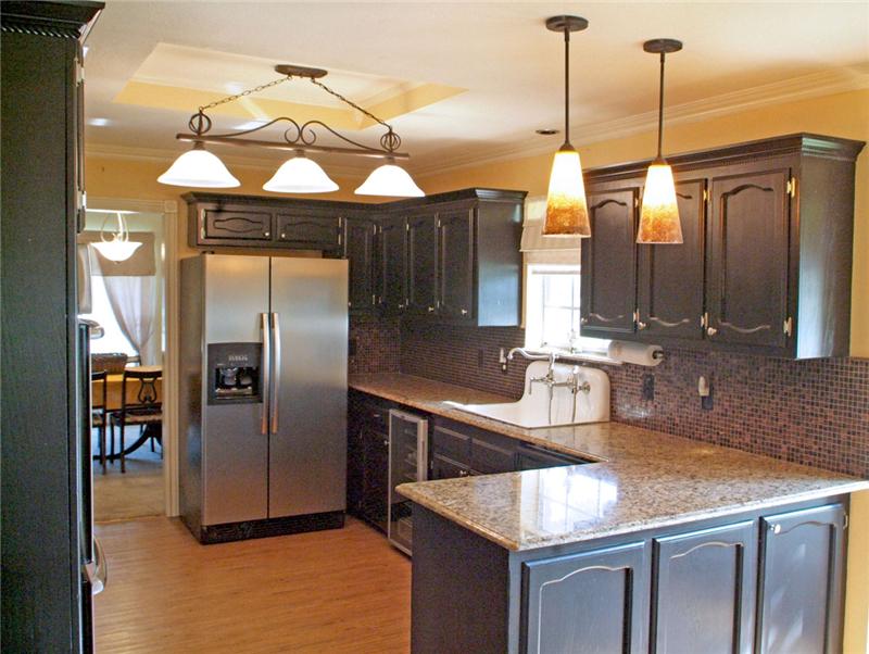 Stainless appliance package remains!
