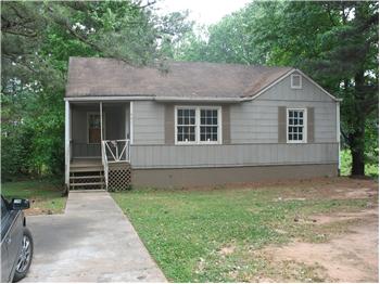  402 Meadowlark Drive, Griffin, GA