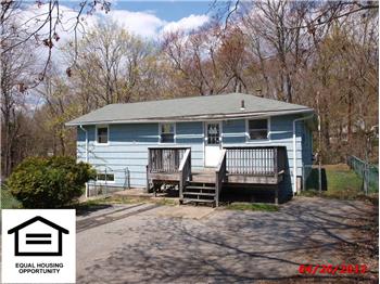  Mohegan Park Rd, Norwich, CT