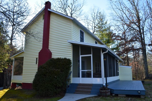 Rear Entry Through Screen Porch